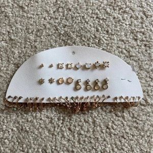 Free people earring set